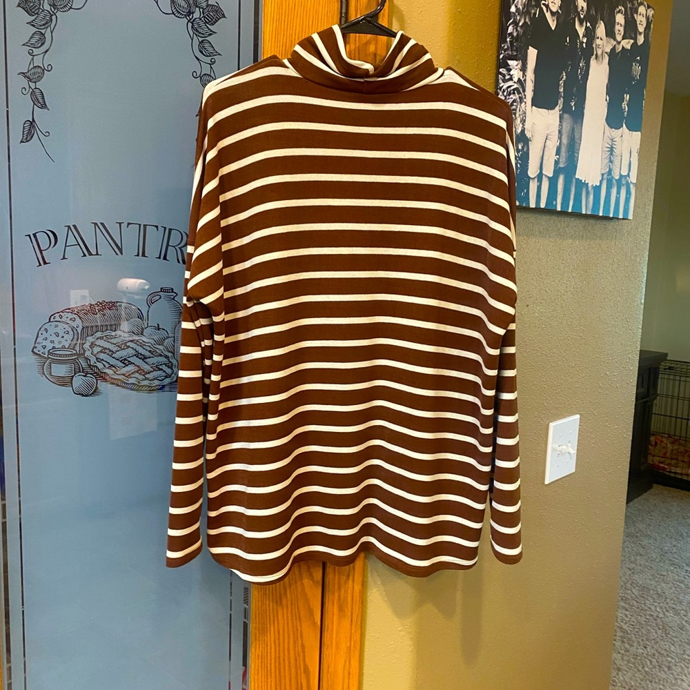 Brown/ cream striped loose fit turtleneck